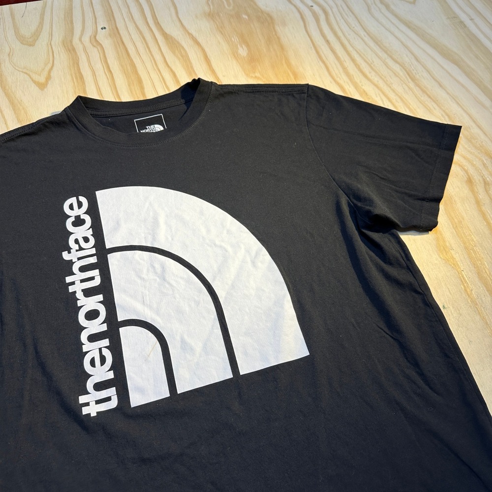 The North Face Mens Large Black Graphic Half Dome Logo Short Sleeve T-Shirt